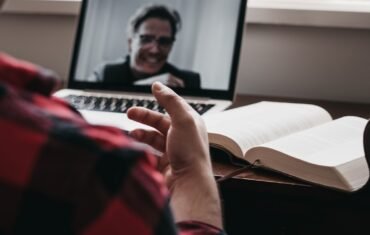 Online tuition and student learning session