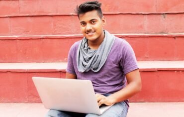 Student learning with digital study resources