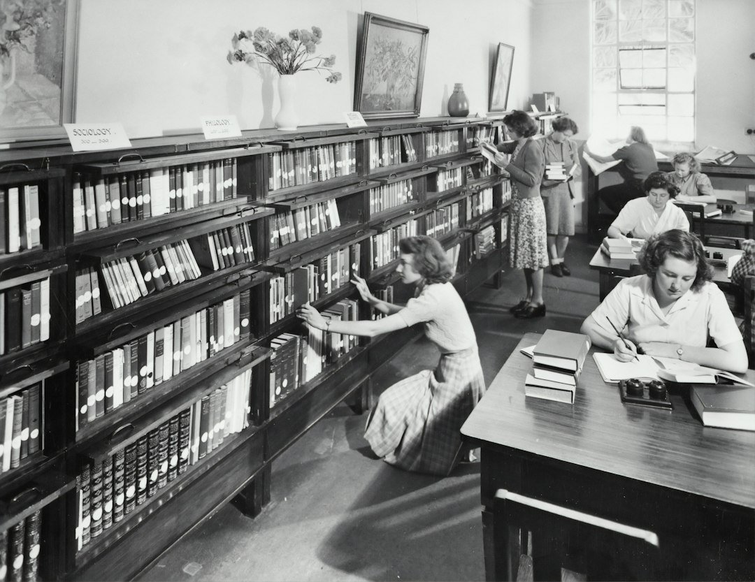 Online History Tutor for Class 12 CBSE: Source Analysis, Themes and Board Answers — subject-specific featured learning image