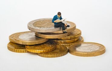 Economics Class 12 study and online tuition visual 1
