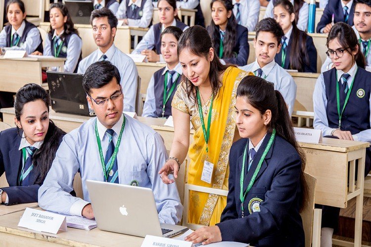 Commerce classroom interaction
